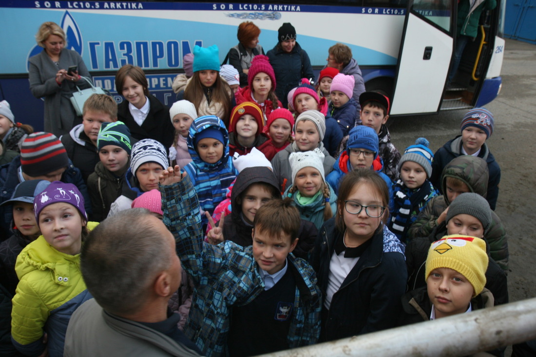 Как оказалось в ПАО "Газпром" желает работать каждый школьник