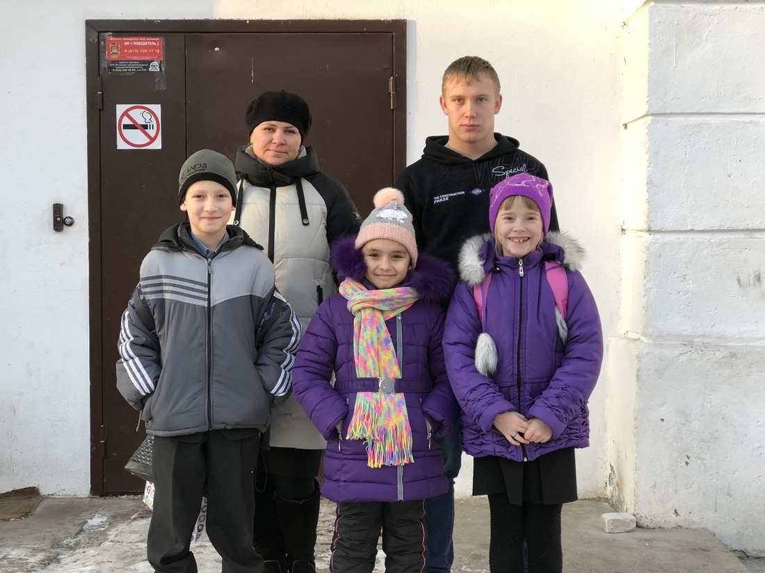 Воспитанники Свирьстройского детского дома были рады новым друзьям